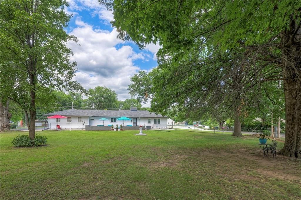 6215 Longview Road — photo 37