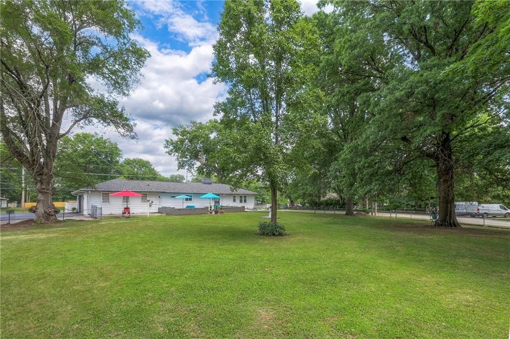6215 Longview Road — photo 38