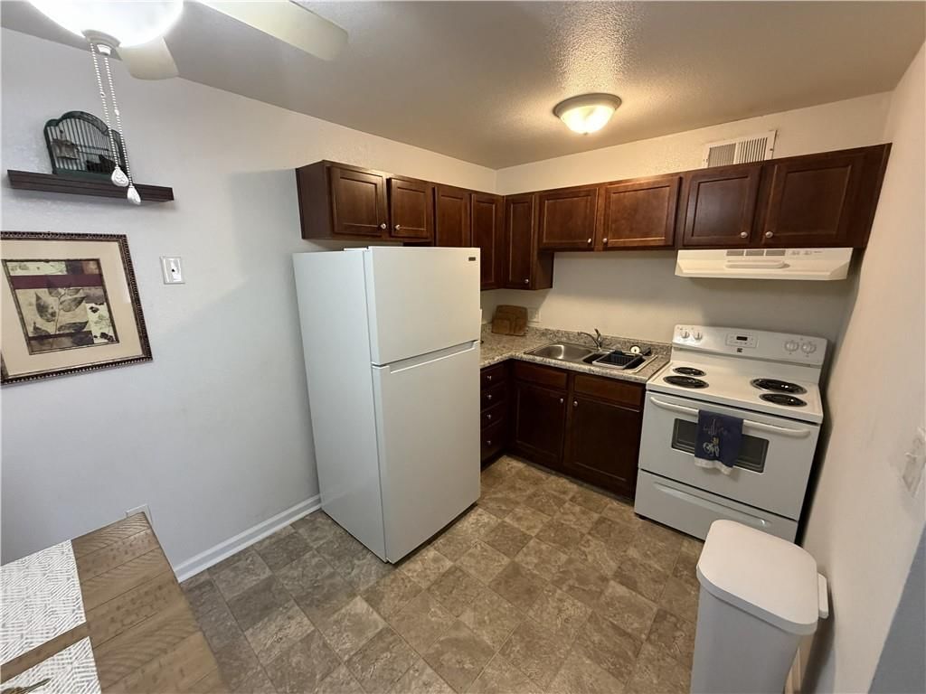 7402 Overton Avenue — photo 4