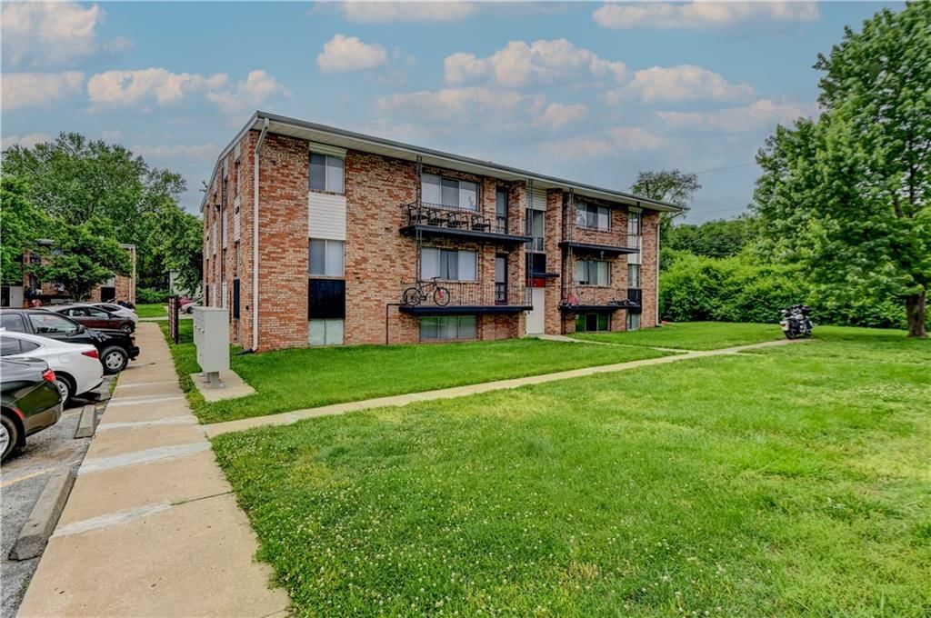7402 Overton Avenue — photo 14