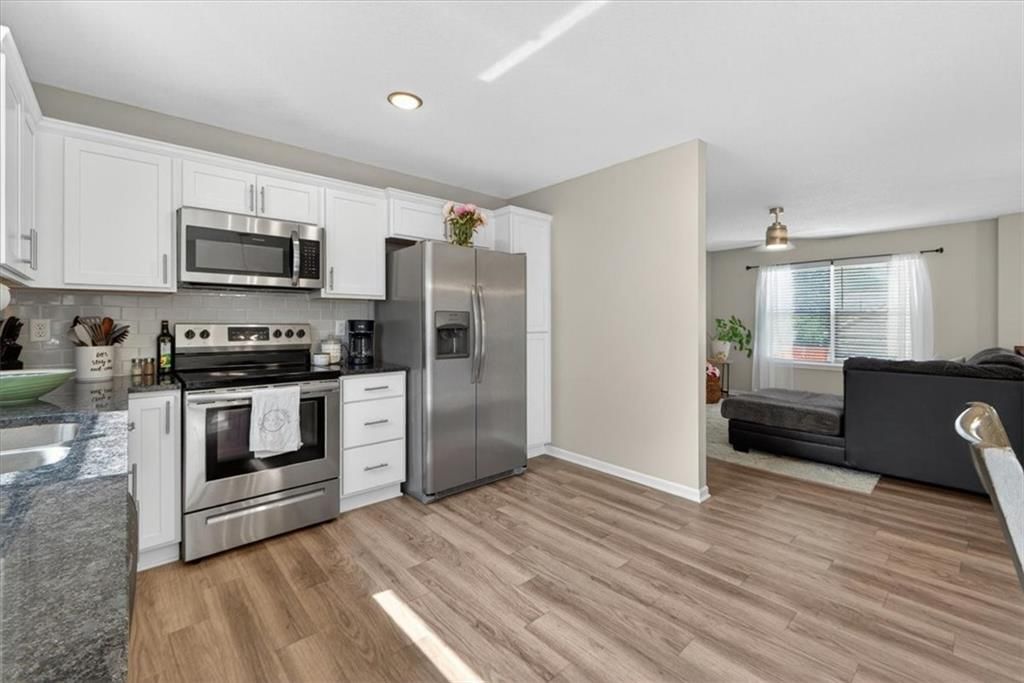5019 N Belmont Avenue — photo 5