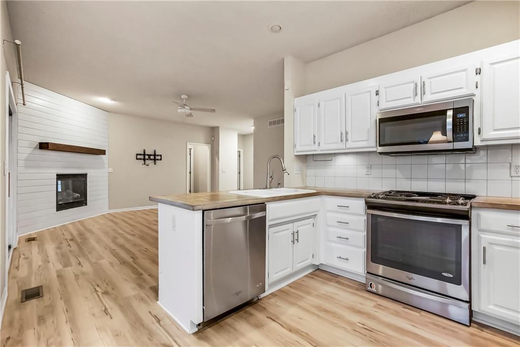 675 S Evergreen Street — photo 9