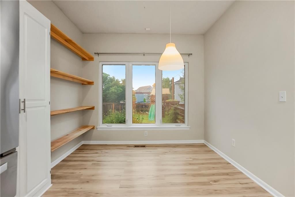 675 S Evergreen Street — photo 10
