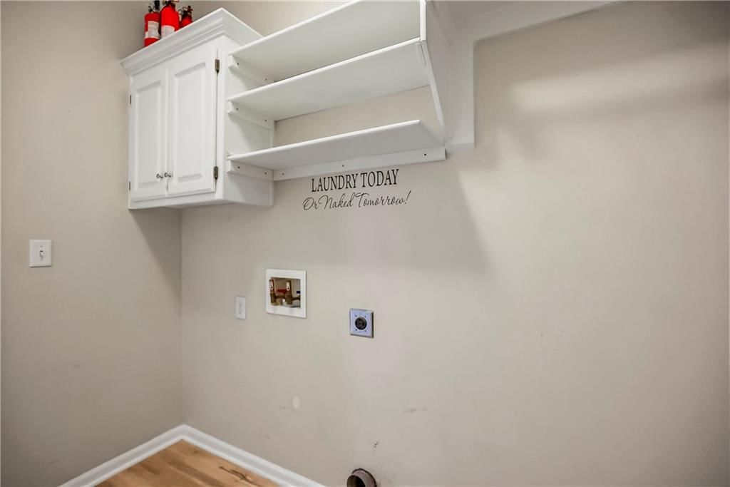 675 S Evergreen Street — photo 19