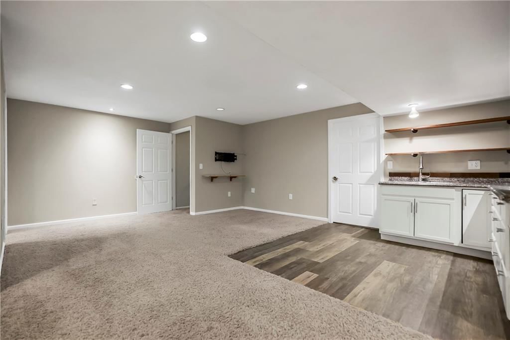 675 S Evergreen Street — photo 21