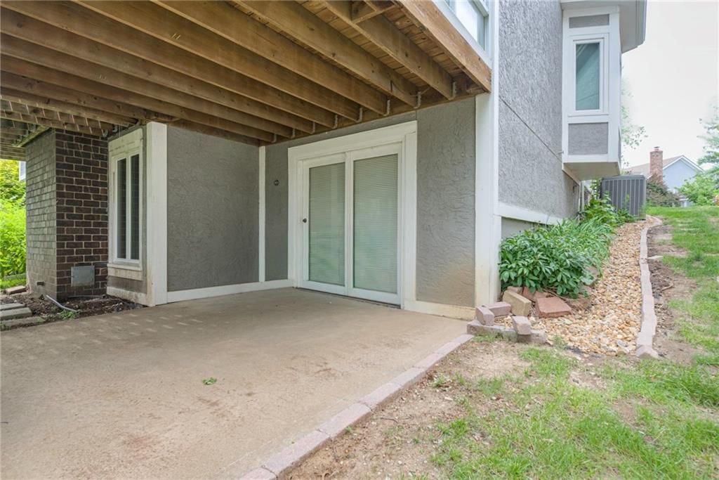 6227 W 126th Terrace — photo 55
