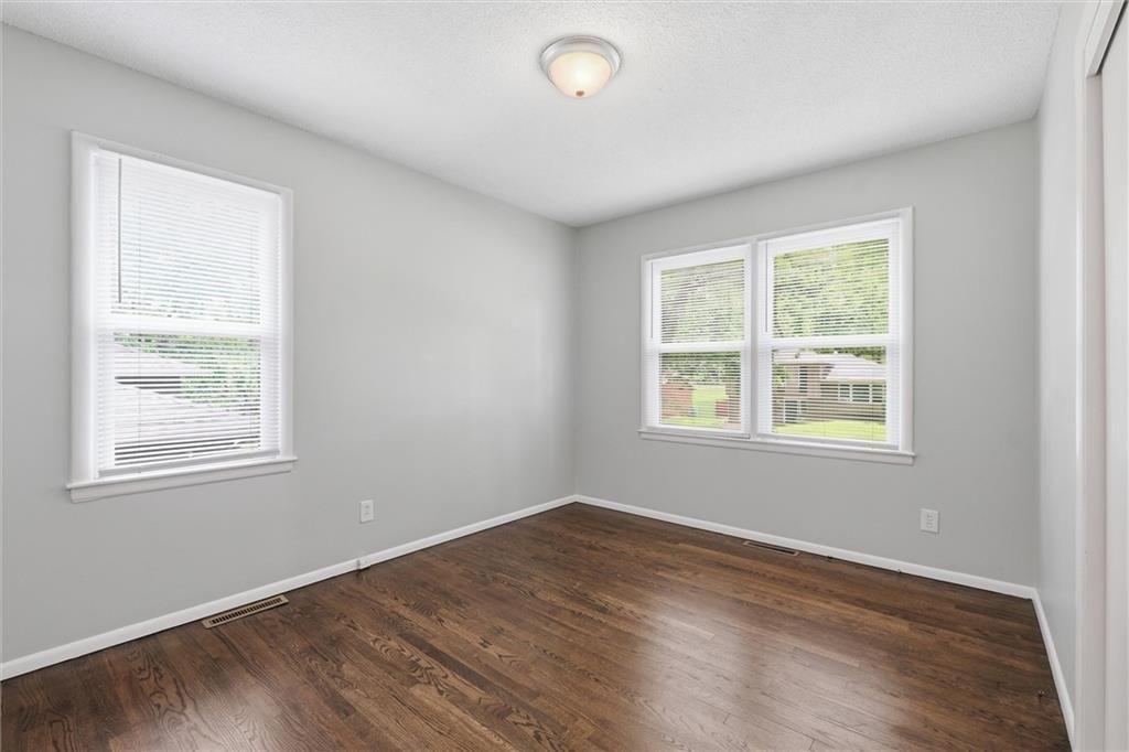 7910 E 93rd Terrace — photo 20