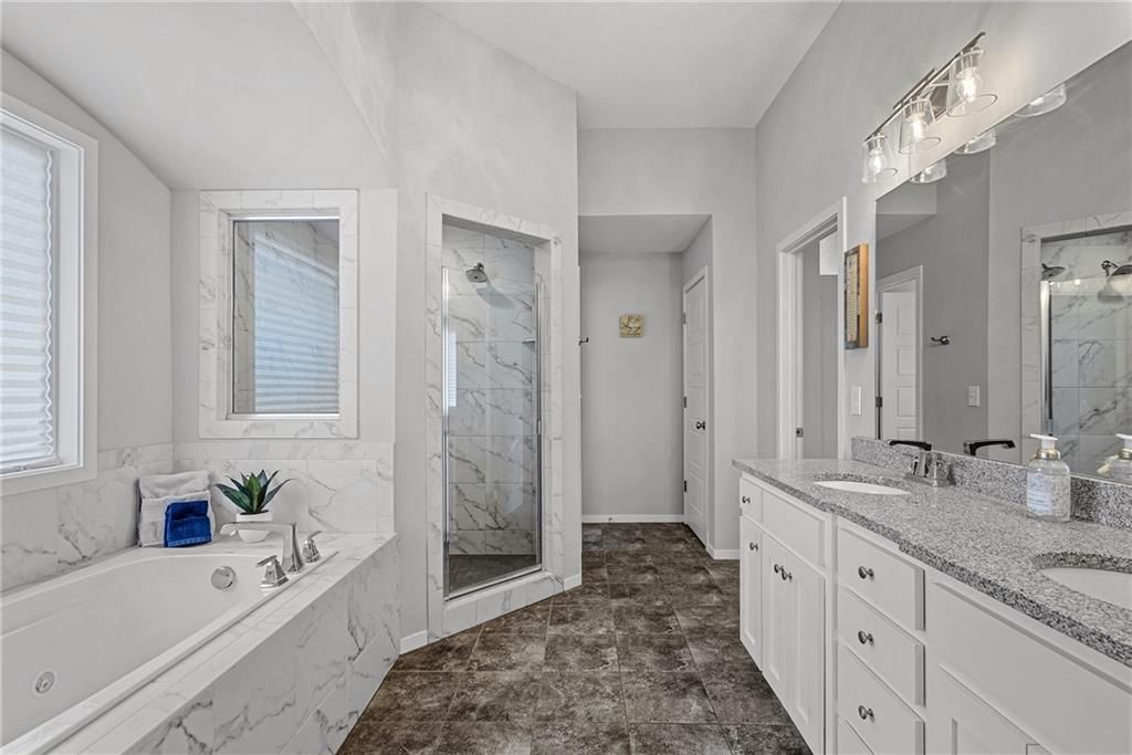20430 W 107th Terrace — photo 24