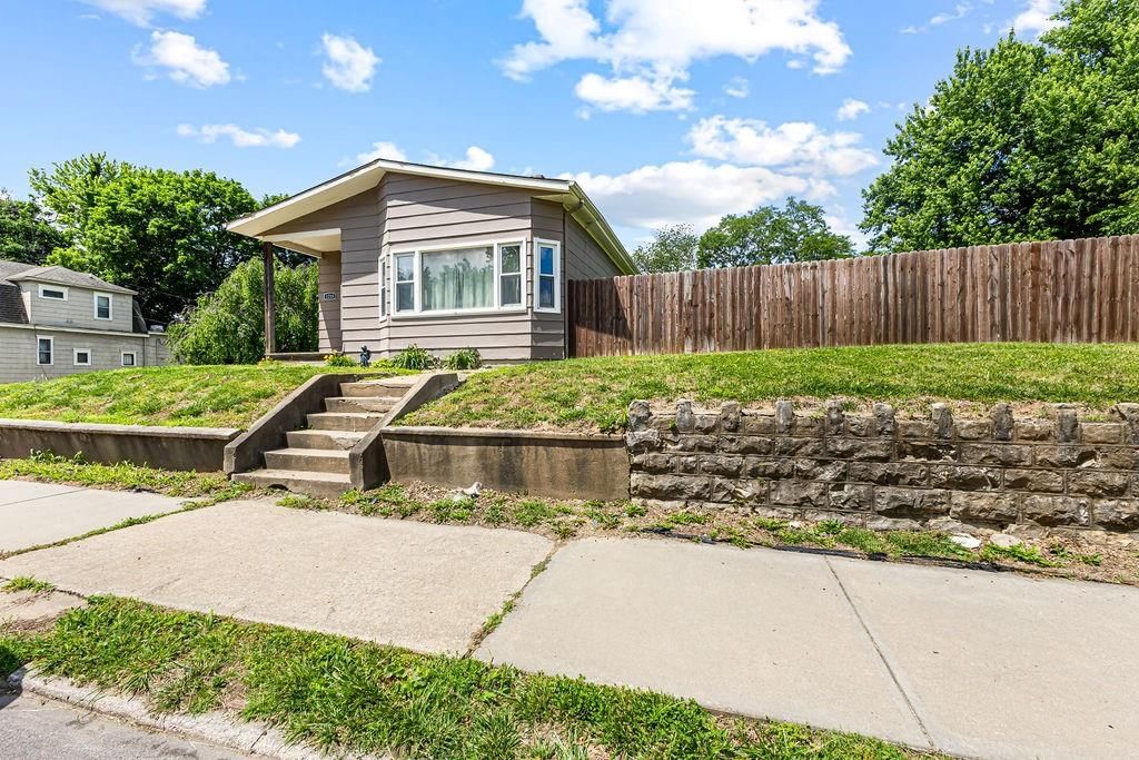 1218 N 10th Street — photo 3