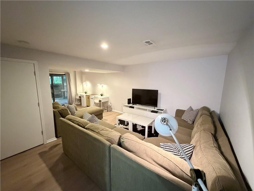 10761 Oakmont Street — photo 15