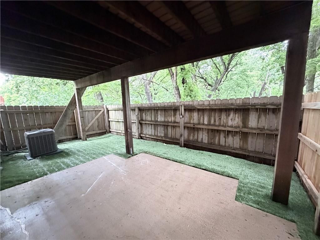 10761 Oakmont Street — photo 18