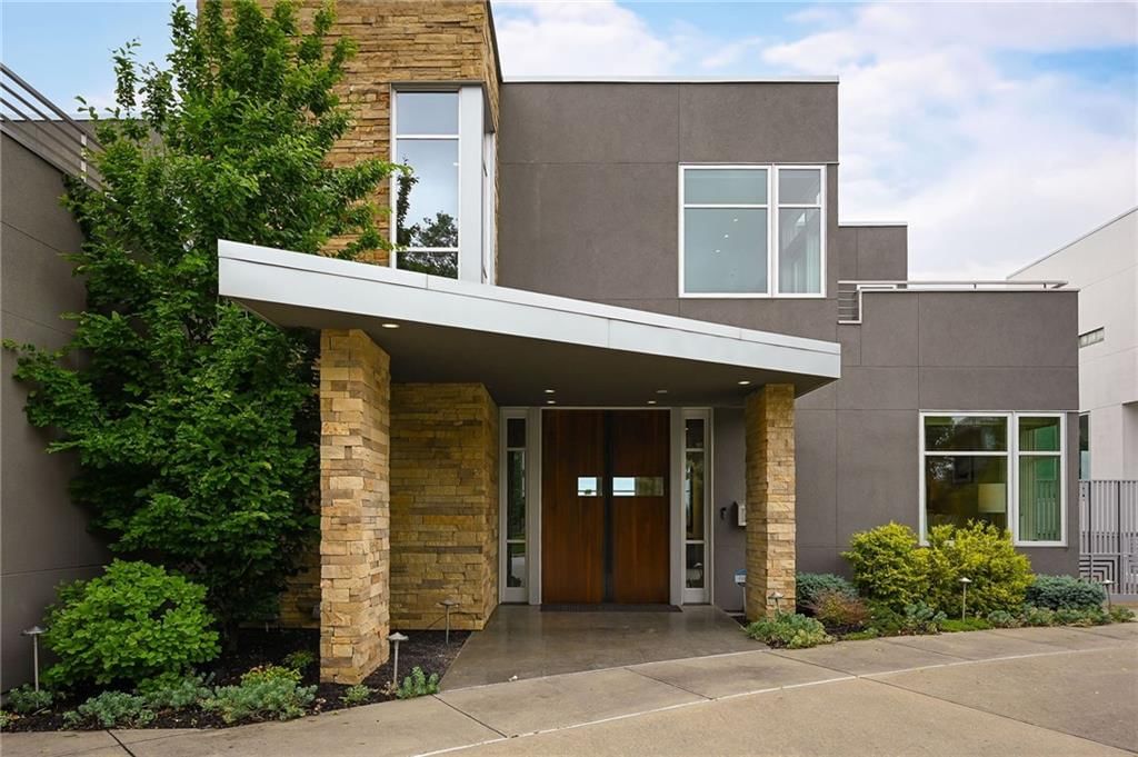 1510 Jarboe Street — photo 3