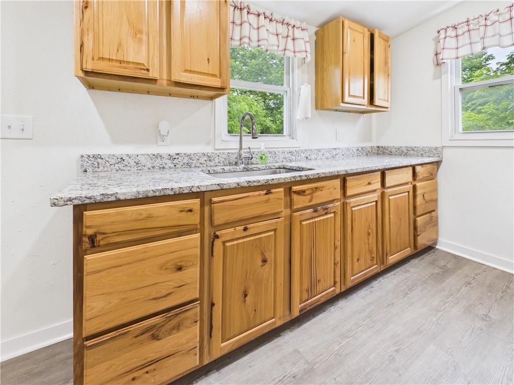 409 W Culton Street — photo 10