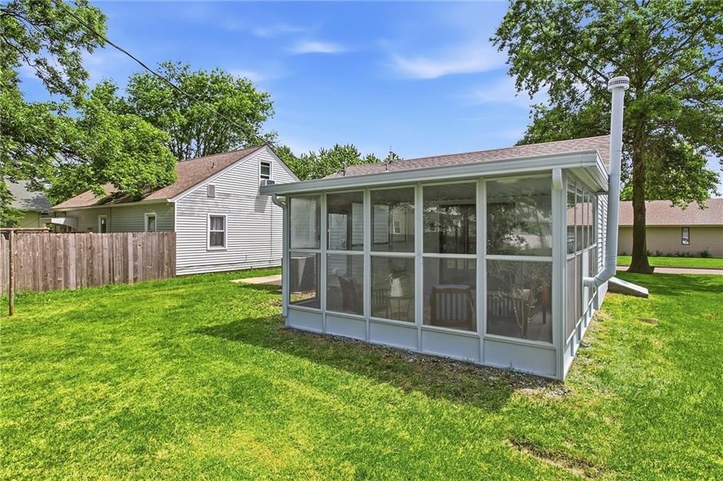 604 SW 8th Street — photo 18