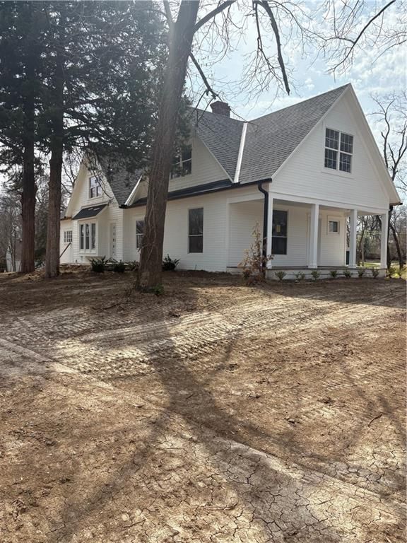 10015 Johnson Drive — photo 1