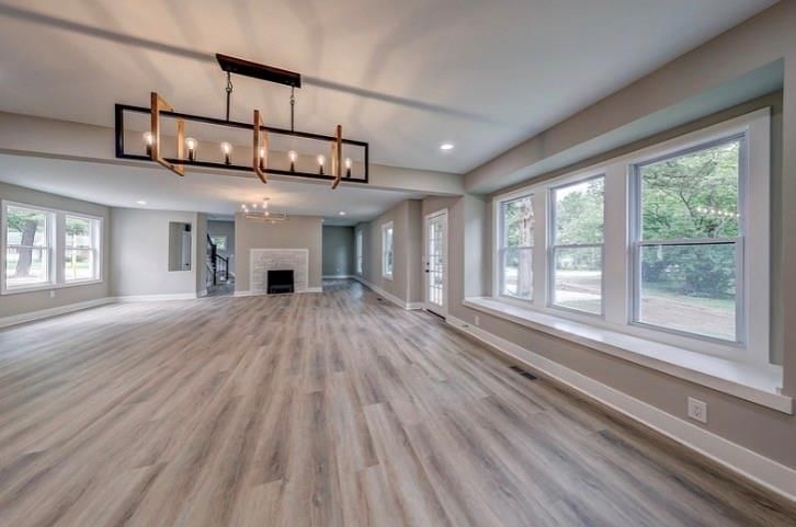 10015 Johnson Drive — photo 14
