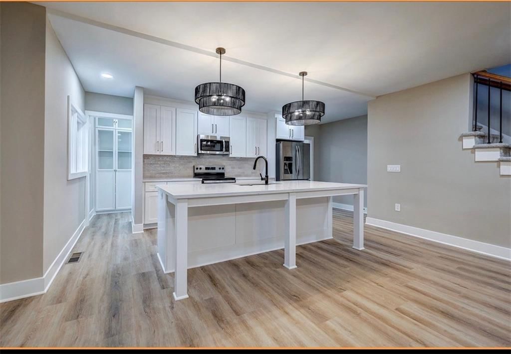 10015 Johnson Drive — photo 19