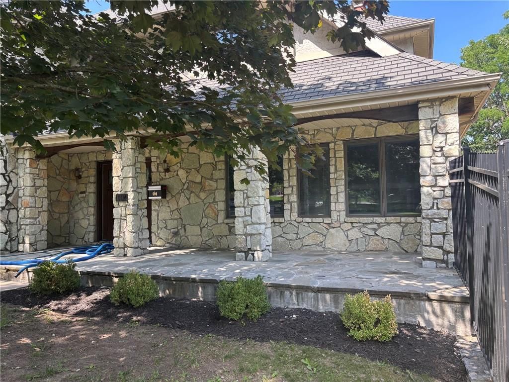 604 NW 64th Street — photo 3