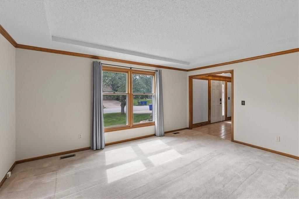 2033 S Downing Street — photo 12