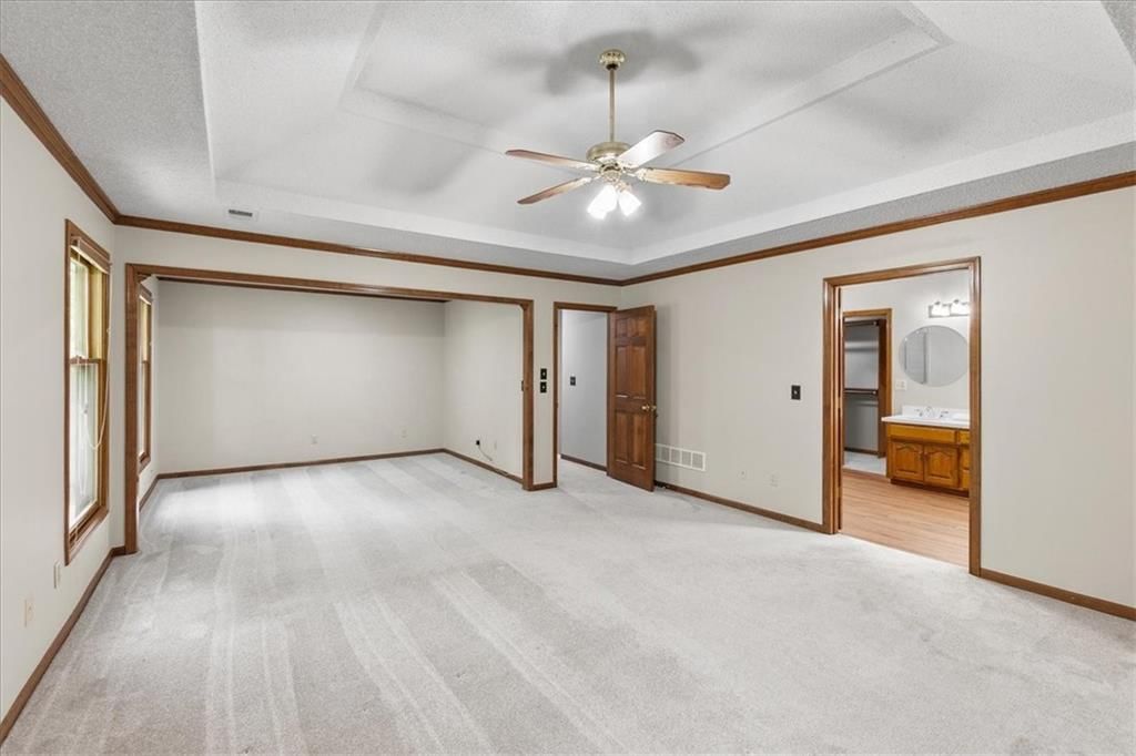 2033 S Downing Street — photo 14