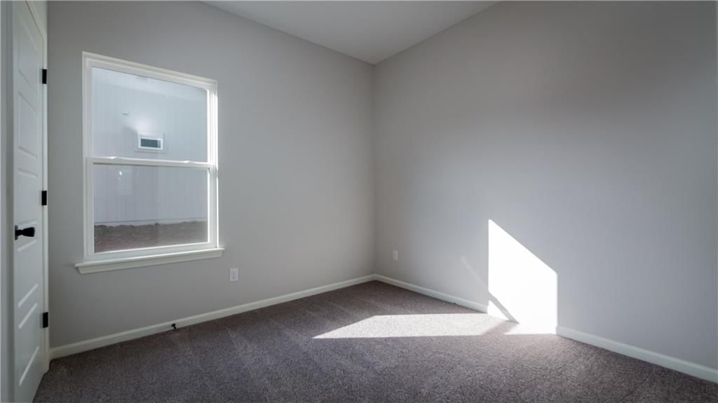 1309 NE Redwood Court — photo 11