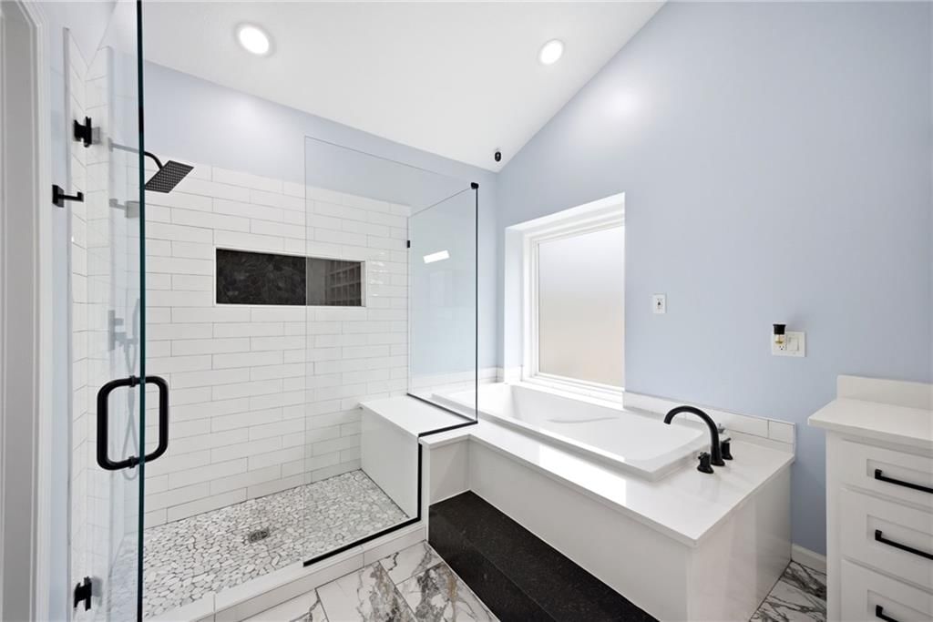 3345 W 143rd Terrace — photo 37