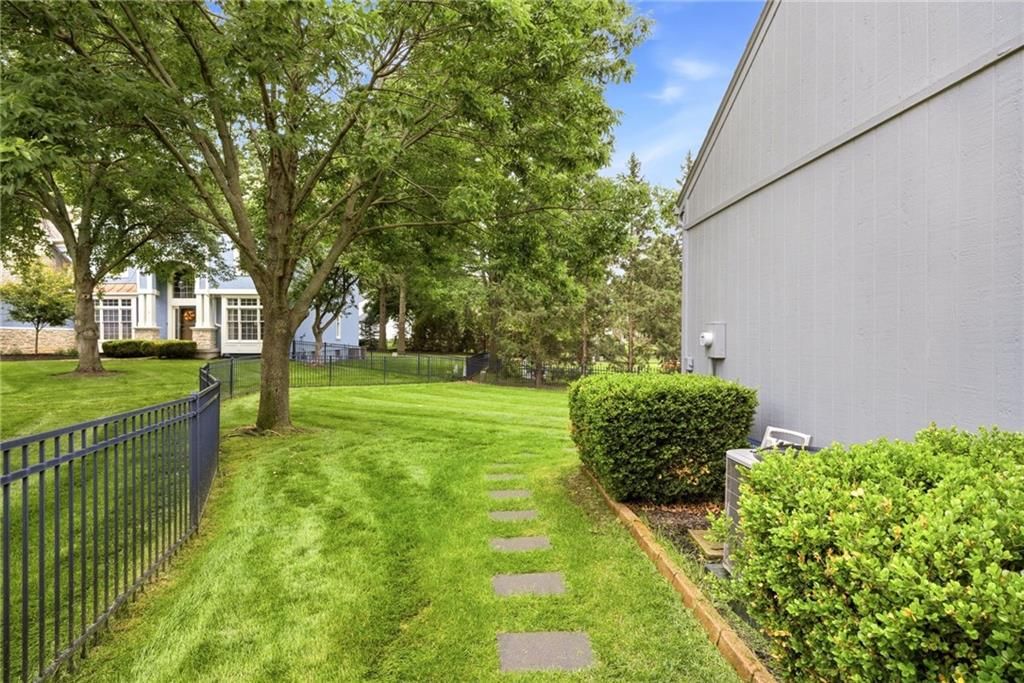 3345 W 143rd Terrace — photo 84