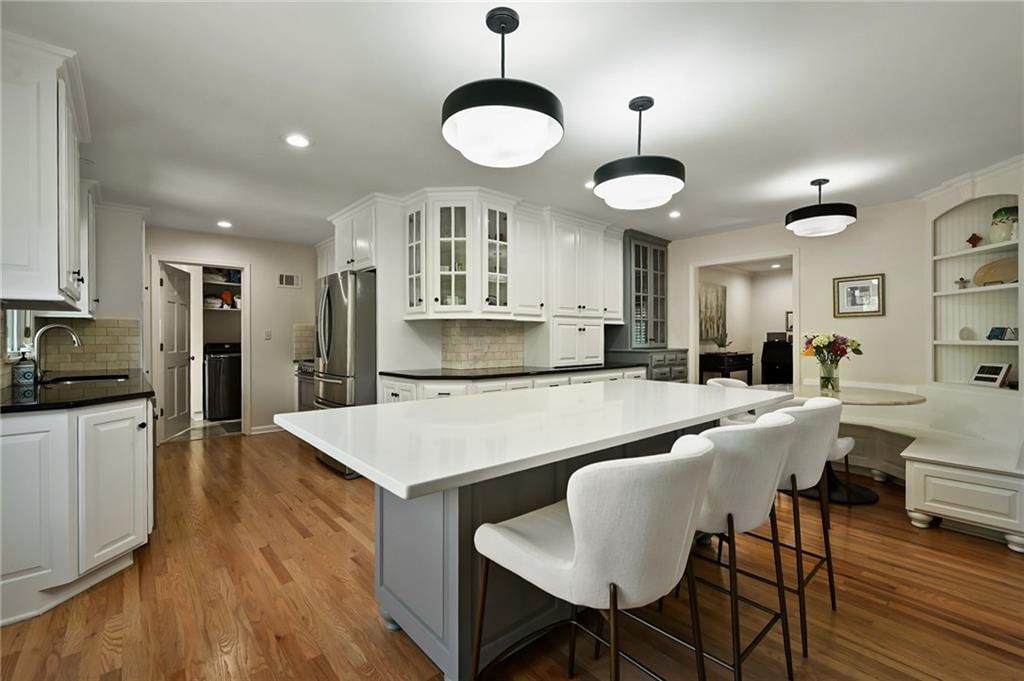 8016 Fontana Street — photo 12