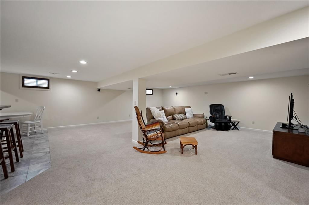 8016 Fontana Street — photo 31