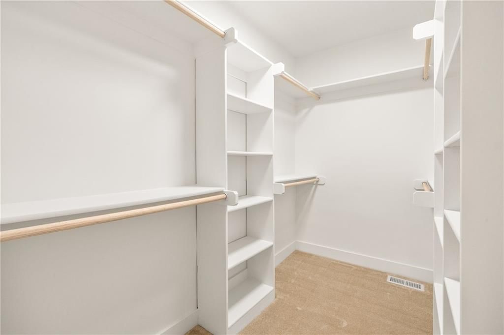 1226 Everett Avenue — photo 23