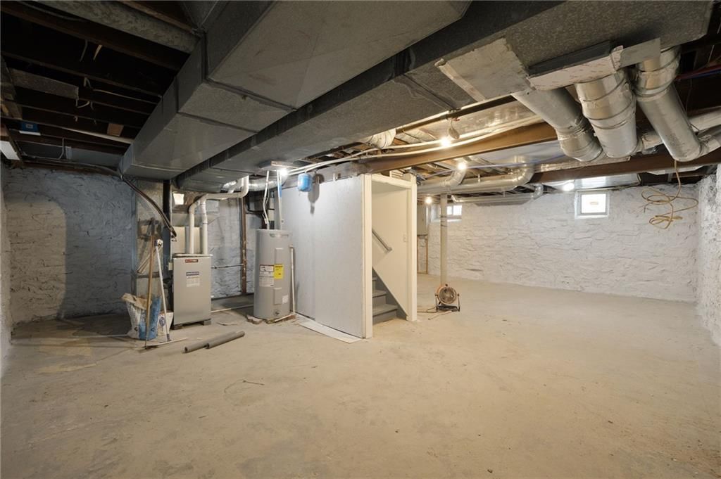 1226 Everett Avenue — photo 33