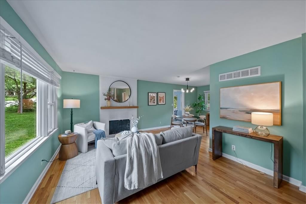 6221 Delmar Street — photo 3