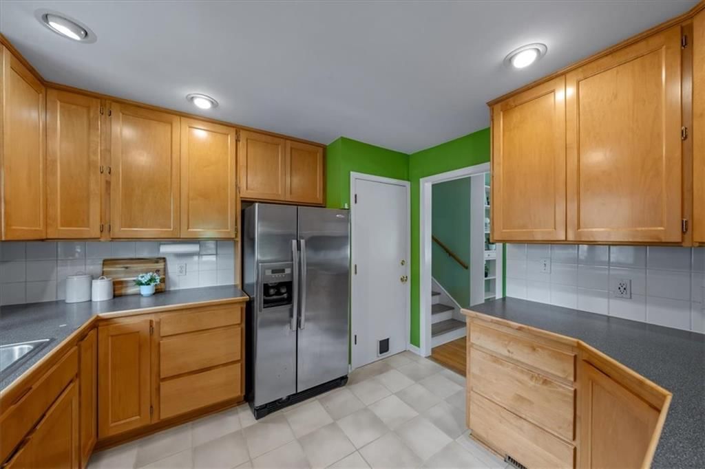 6221 Delmar Street — photo 9