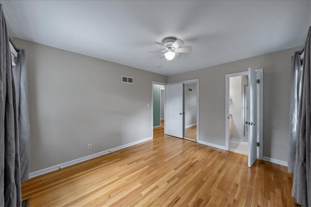 6221 Delmar Street — photo 14