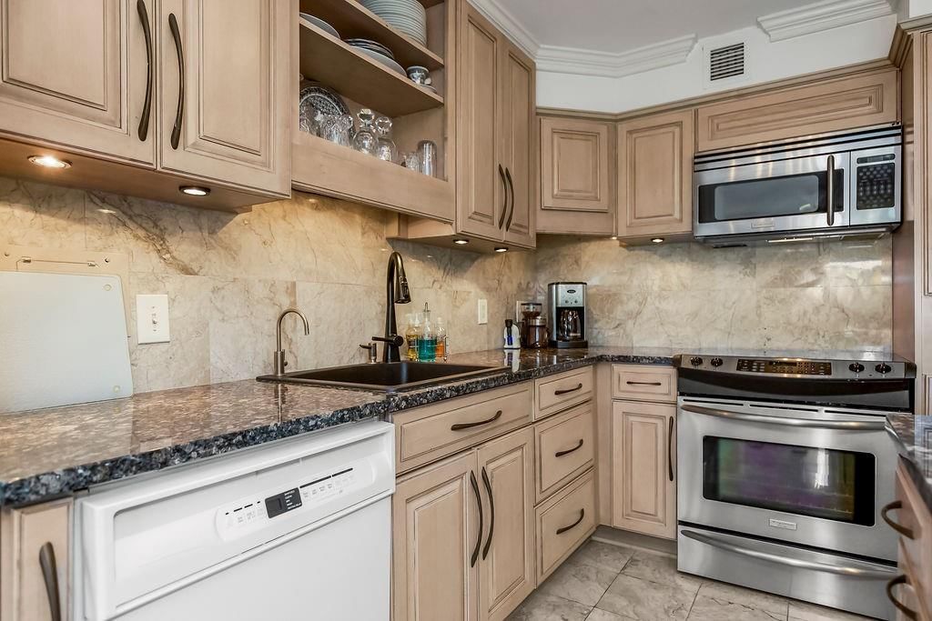 4545 WORNALL Street — photo 6