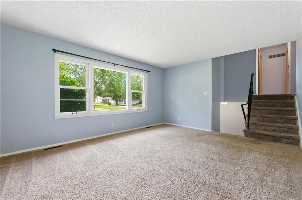 7514 N VIRGINIA Avenue — photo 3