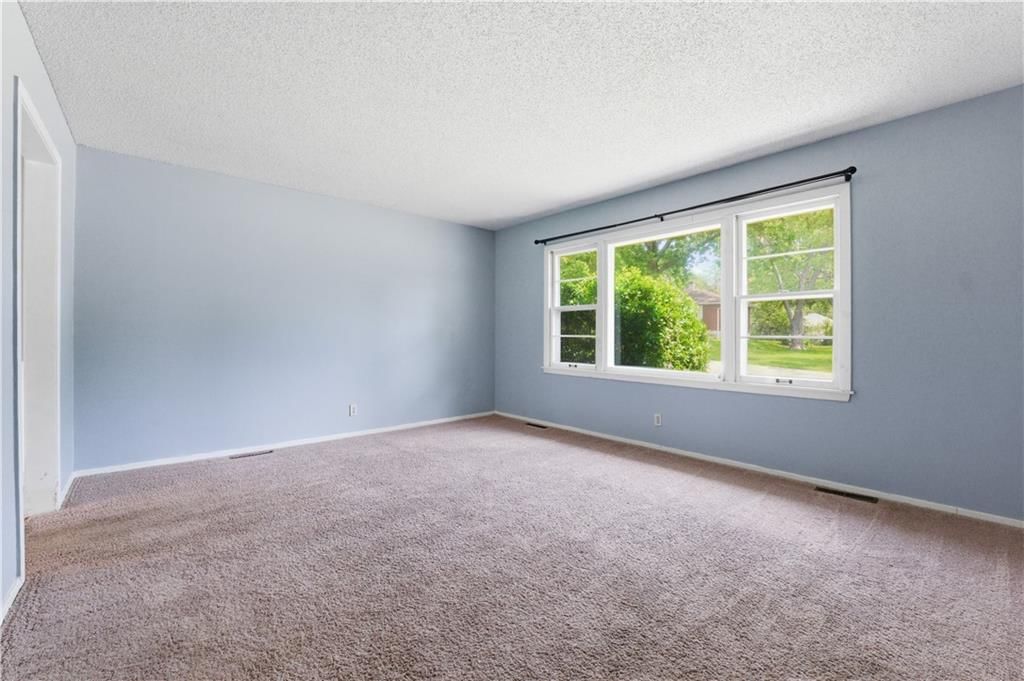 7514 N VIRGINIA Avenue — photo 4
