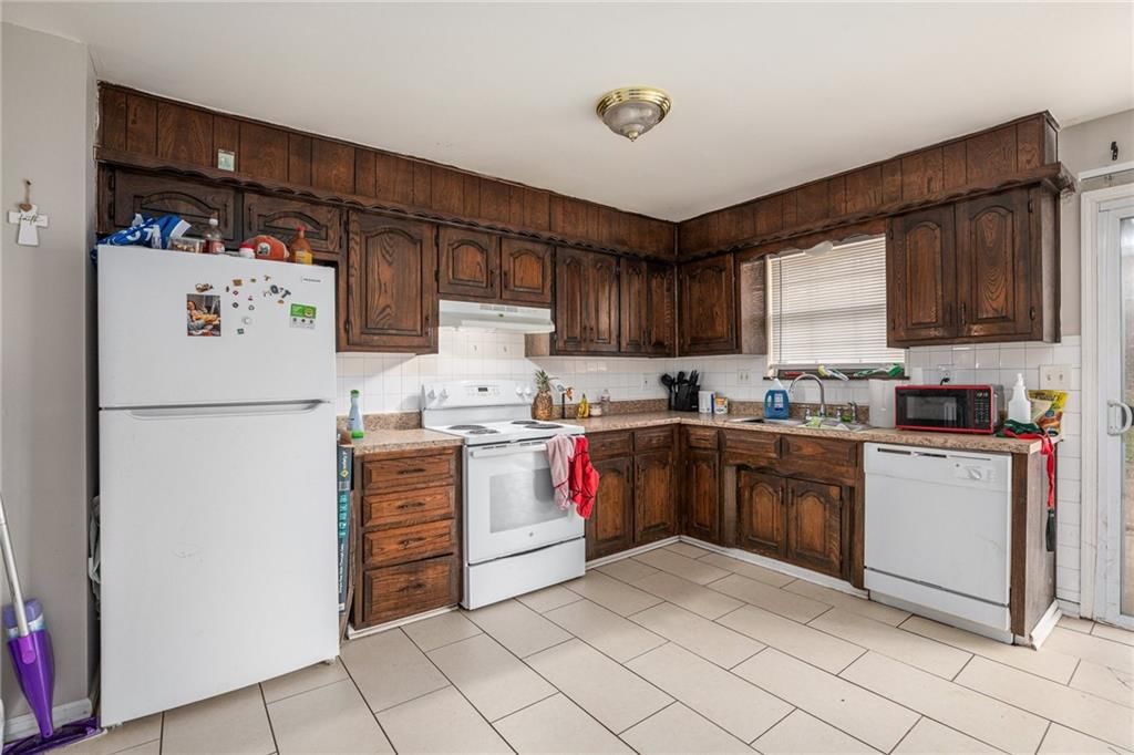 2508 NW 6th Street — photo 4