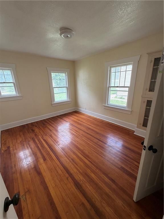2907 Felix Street — photo 9