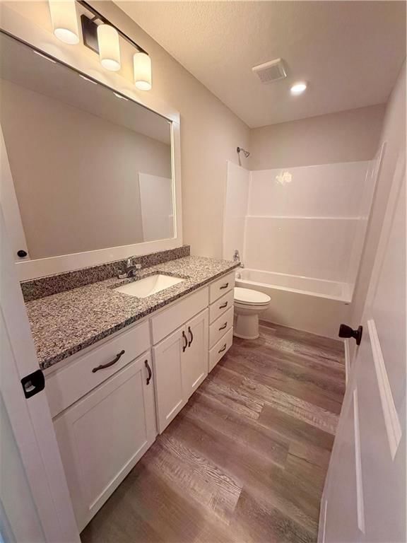 1308 NE White Oaks Lane — photo 10