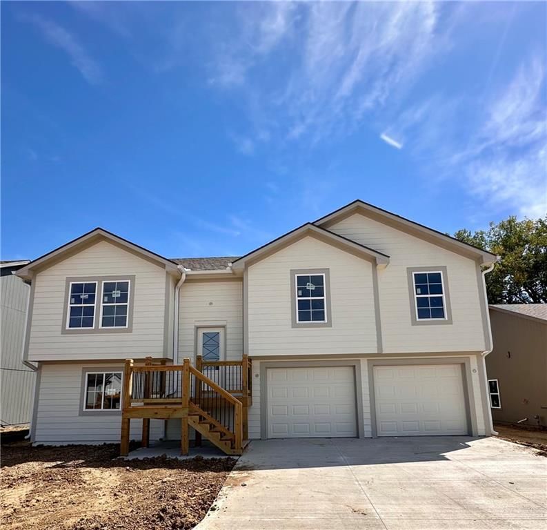 1308 NE White Oaks Lane — photo 28