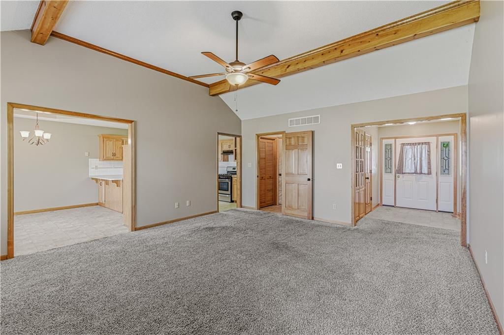3320 HANTHORN Avenue — photo 5