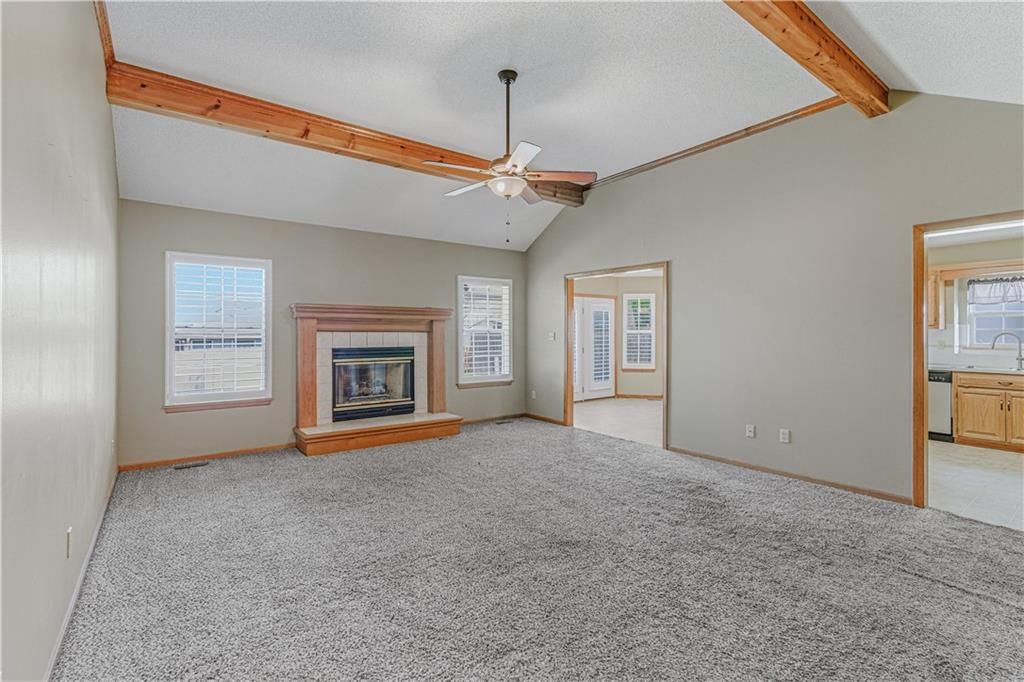 3320 HANTHORN Avenue — photo 6