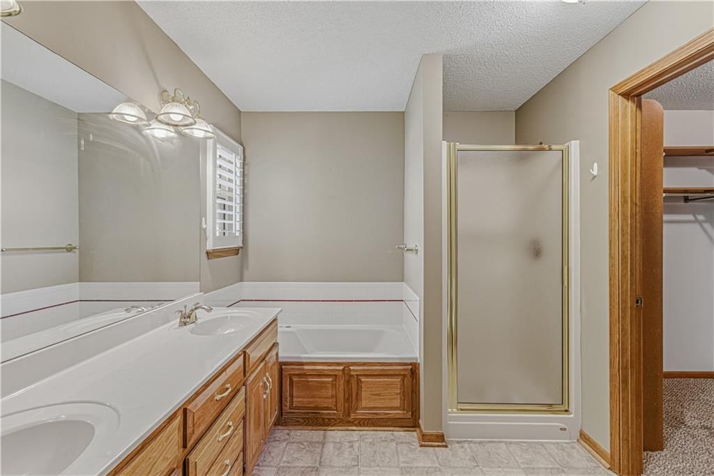 3320 HANTHORN Avenue — photo 21