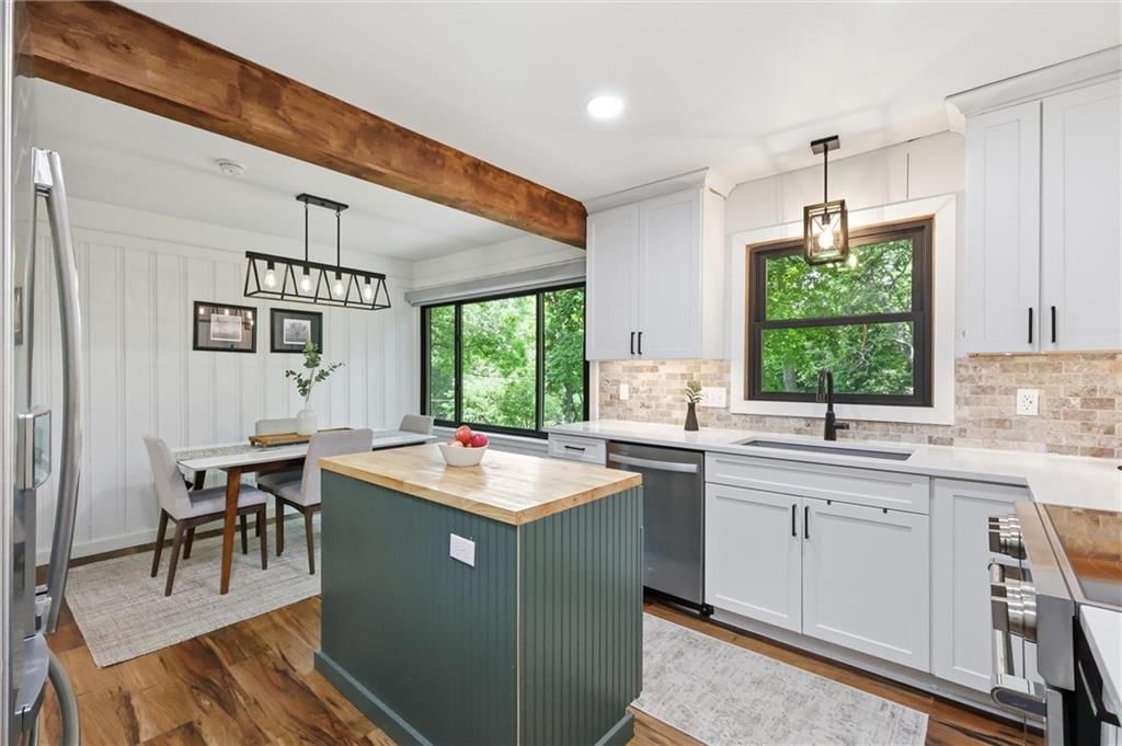 6311 Sherwood Lane — photo 10