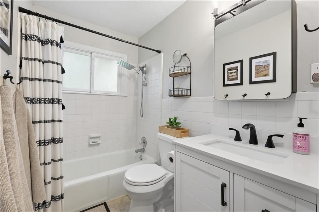 6311 Sherwood Lane — photo 14