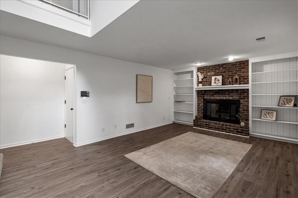 8009 E 96th Street — photo 25