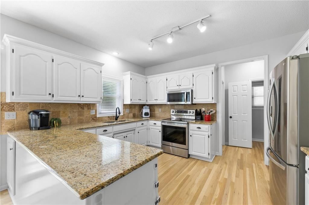 5101 W 158th Street — photo 19