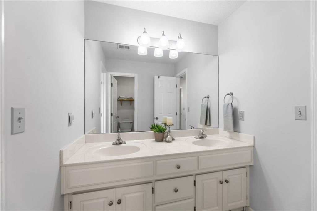5101 W 158th Street — photo 28