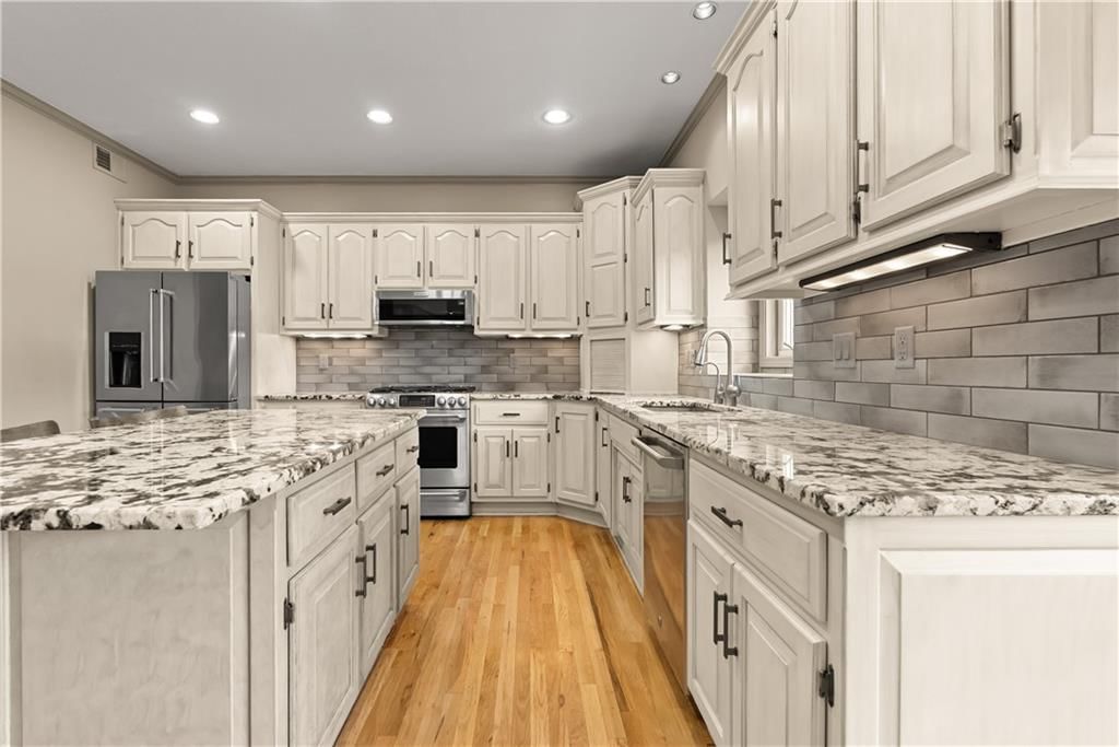 15809 E 77th Place — photo 9